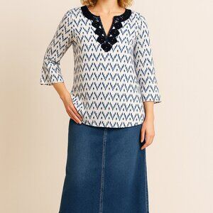 Woman's Boho Tunic Top Sz L  Embroidery White Navy Blue 100% Cotton